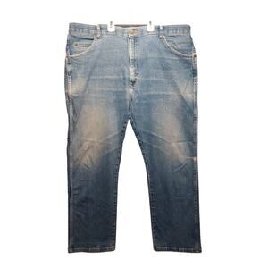 NWOT Wrangler Jeans Men's 42×29 Regular Fit Distressed 855WAQD